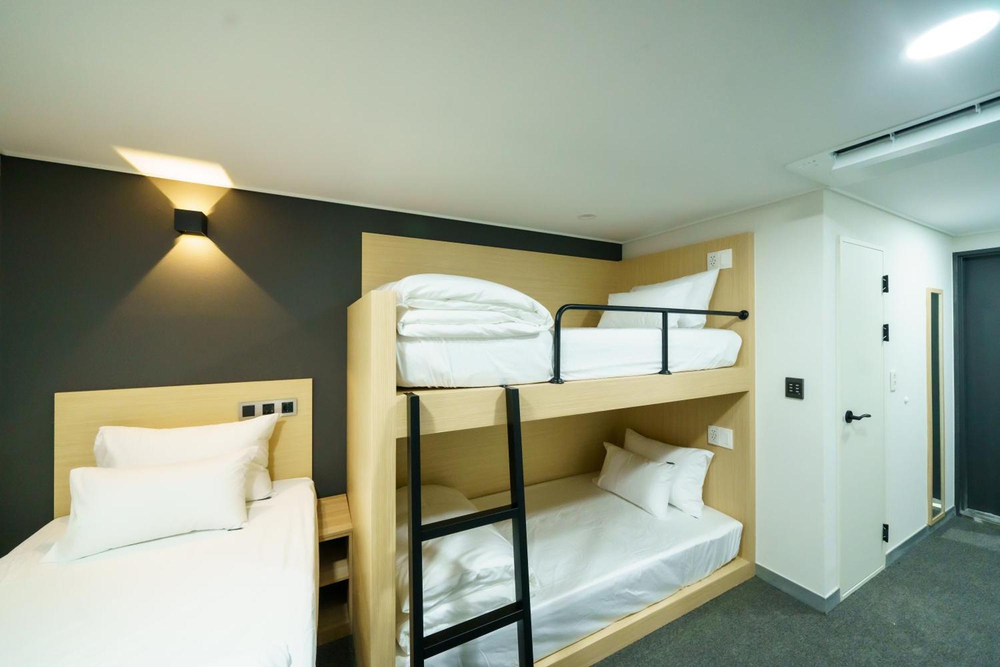 The Stay Hue Myeongdong Séoul Extérieur photo