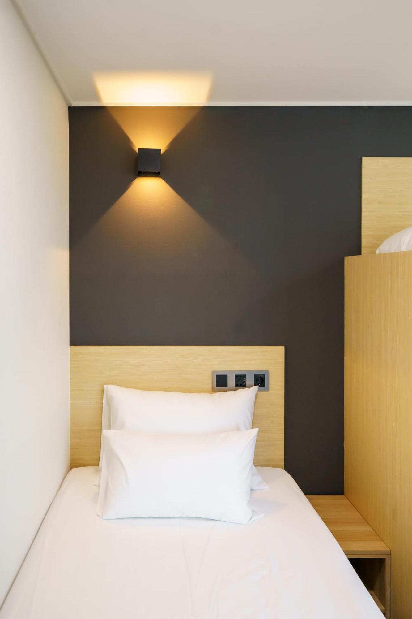 The Stay Hue Myeongdong Séoul Extérieur photo