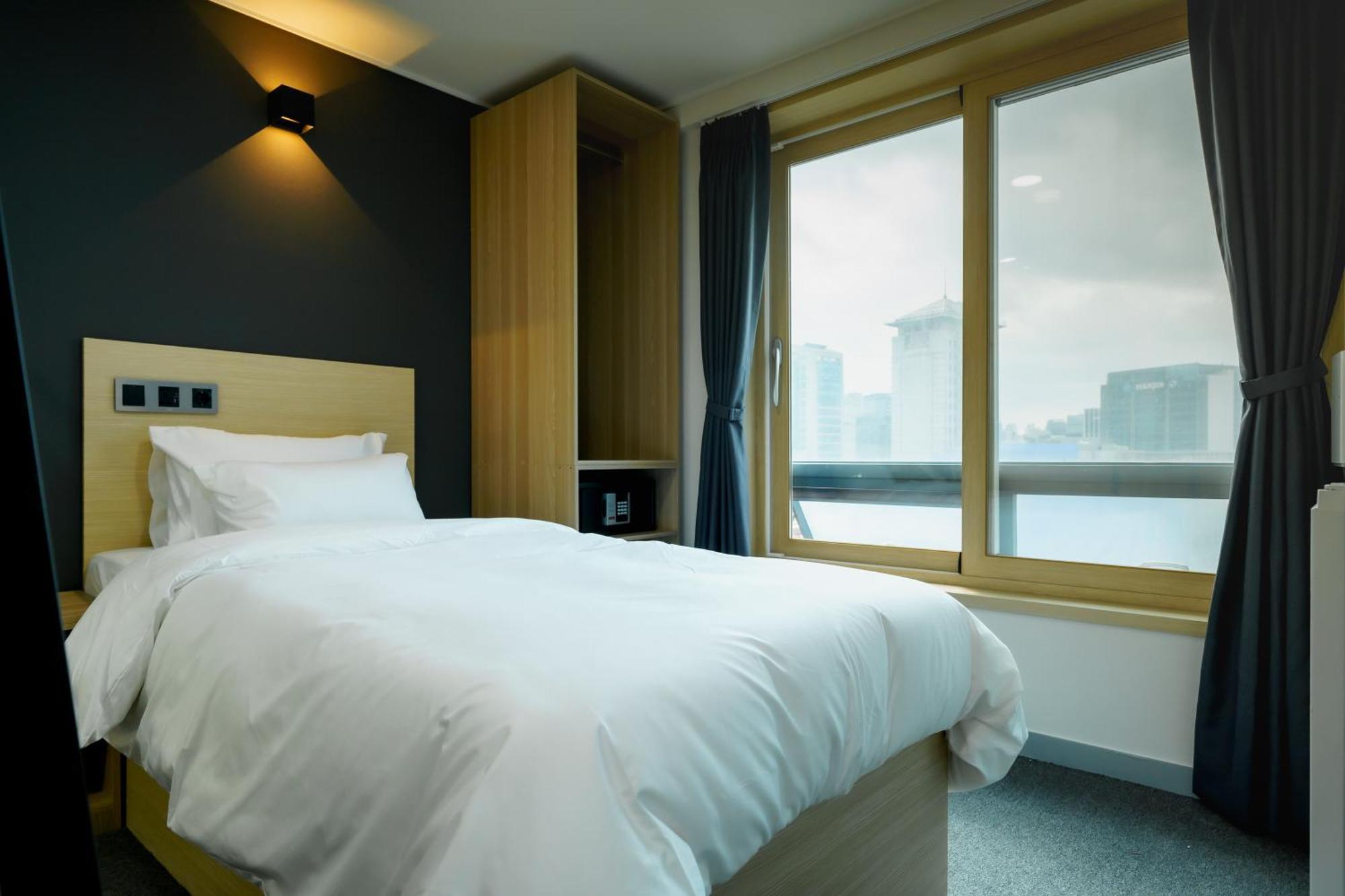 The Stay Hue Myeongdong Séoul Extérieur photo