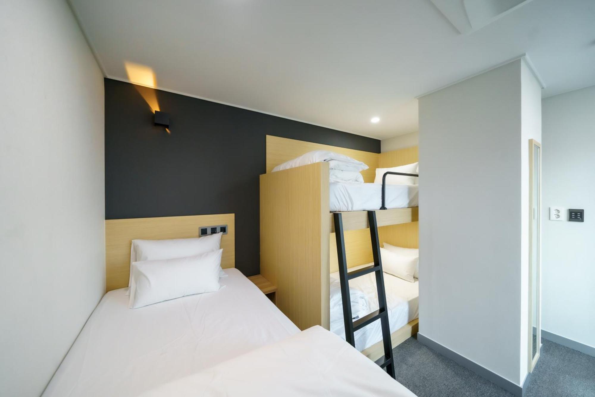 The Stay Hue Myeongdong Séoul Extérieur photo